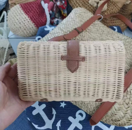 תיק ערב ארוג ביד קש קטן