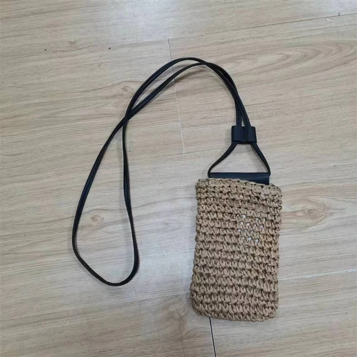תיק טלפון קש חום קולו נשים