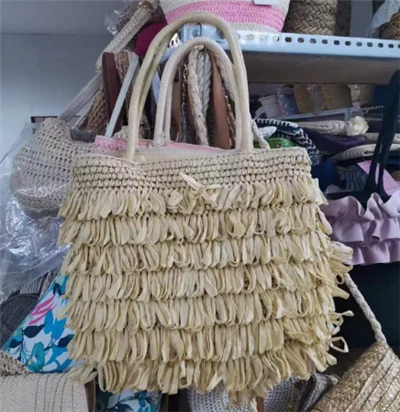 גדילים ארוגים ביד שקית קש בידג '