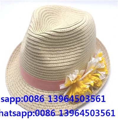 כובע נושם לילד וילד בעבודת יד עם פרח